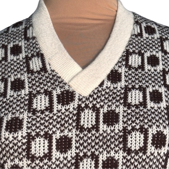 Vintage Montgomery Ward Brown Geometric Knit Sweater Vest Medium Grandpa Artsy - Picture 2 of 14